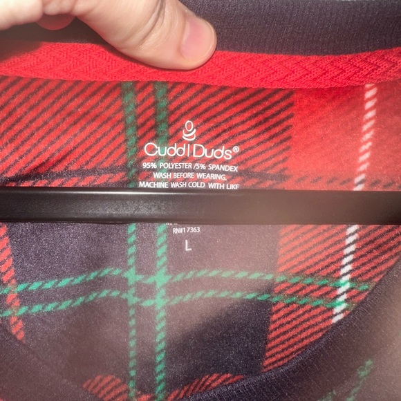 Cuddl Duds Red and Black Plaid Set - Picture 2 of 3